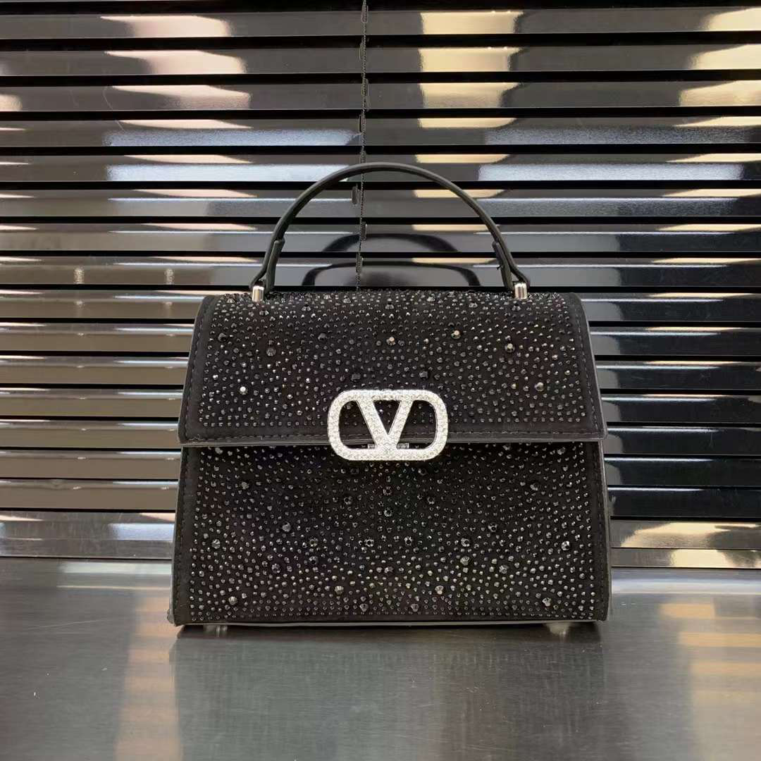 VALENTINO HAND BAG