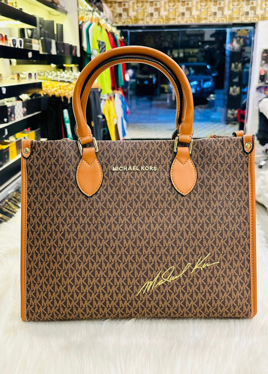 MÎÇHEAL KORS TOTE