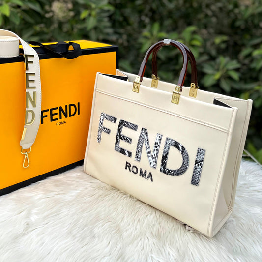 FENDI TOTE