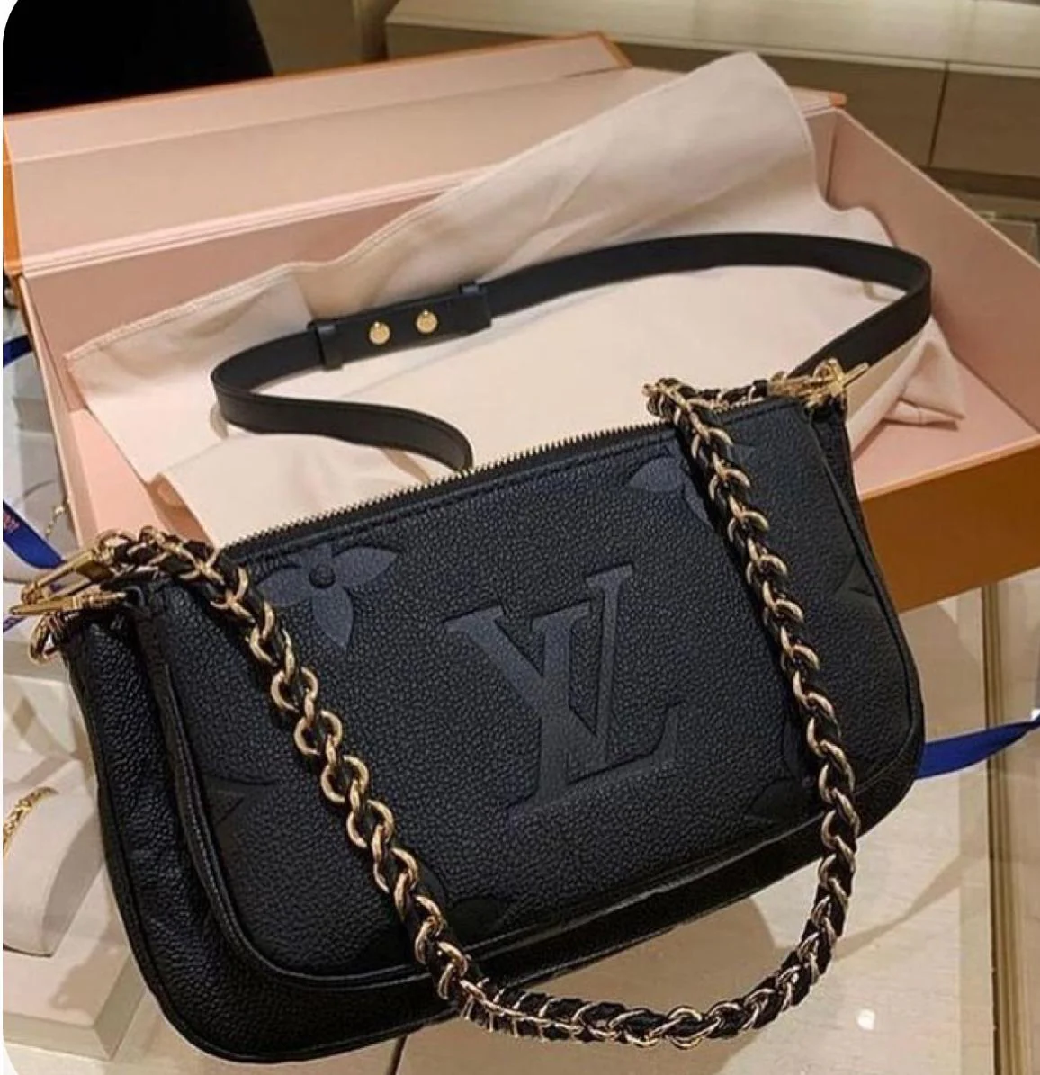 LV BLACK MASTER SET