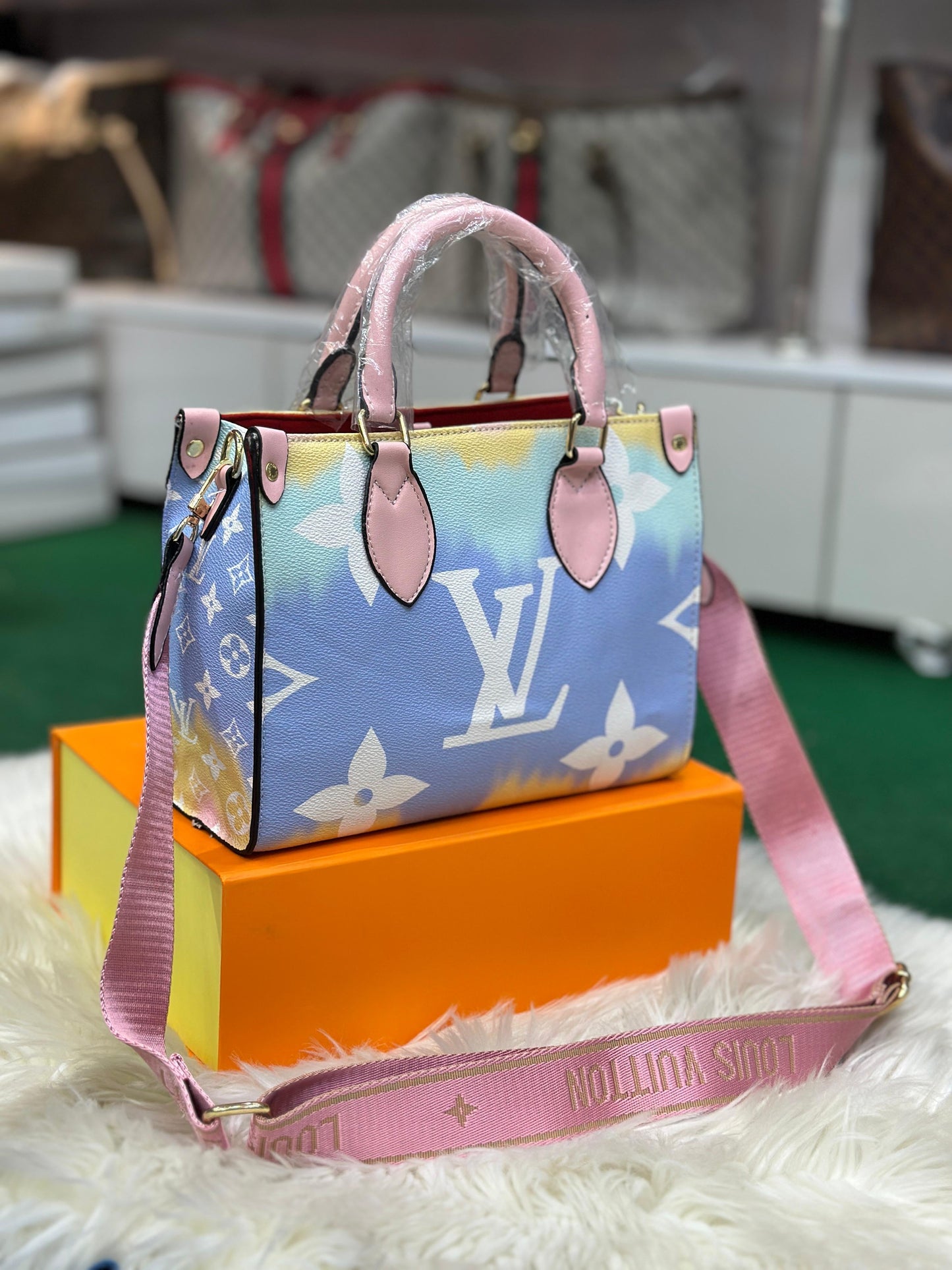 LV  TOTE BAG-99