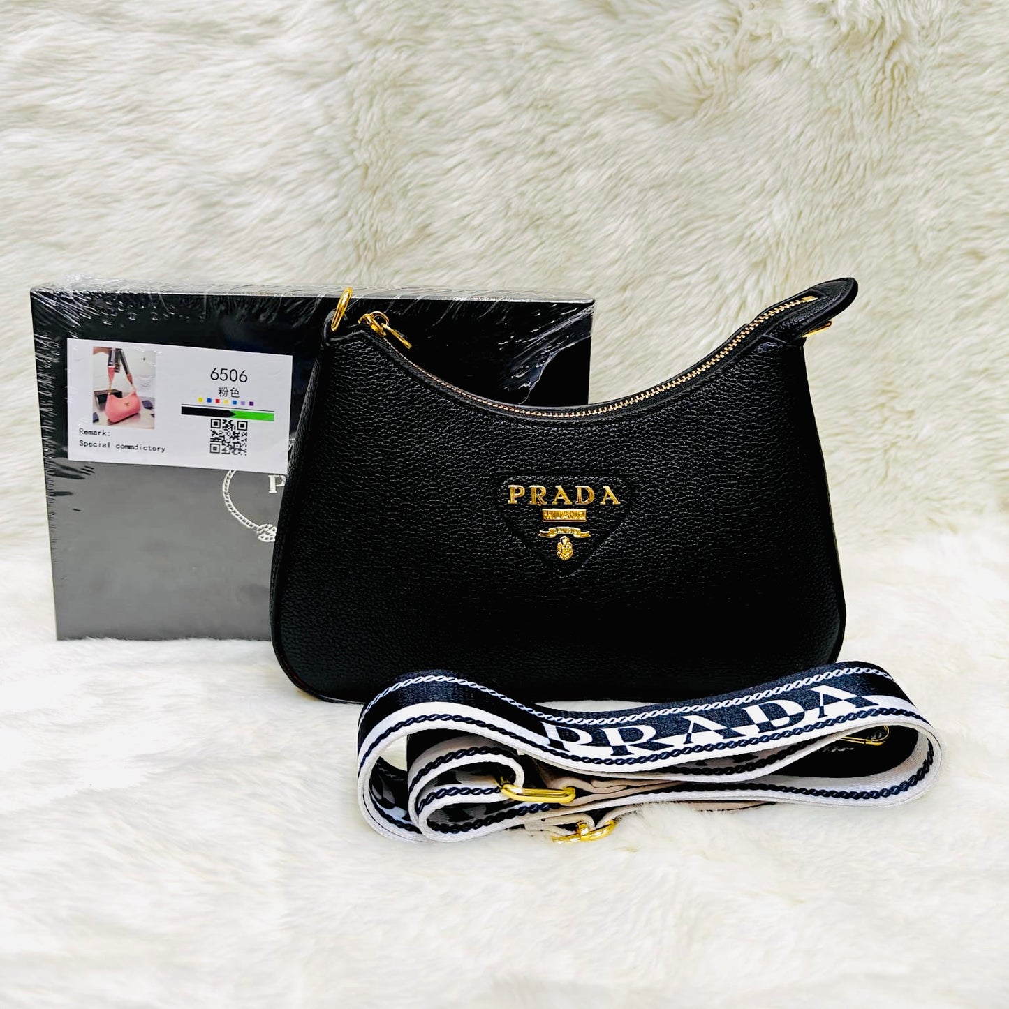 PRADA BAG-32