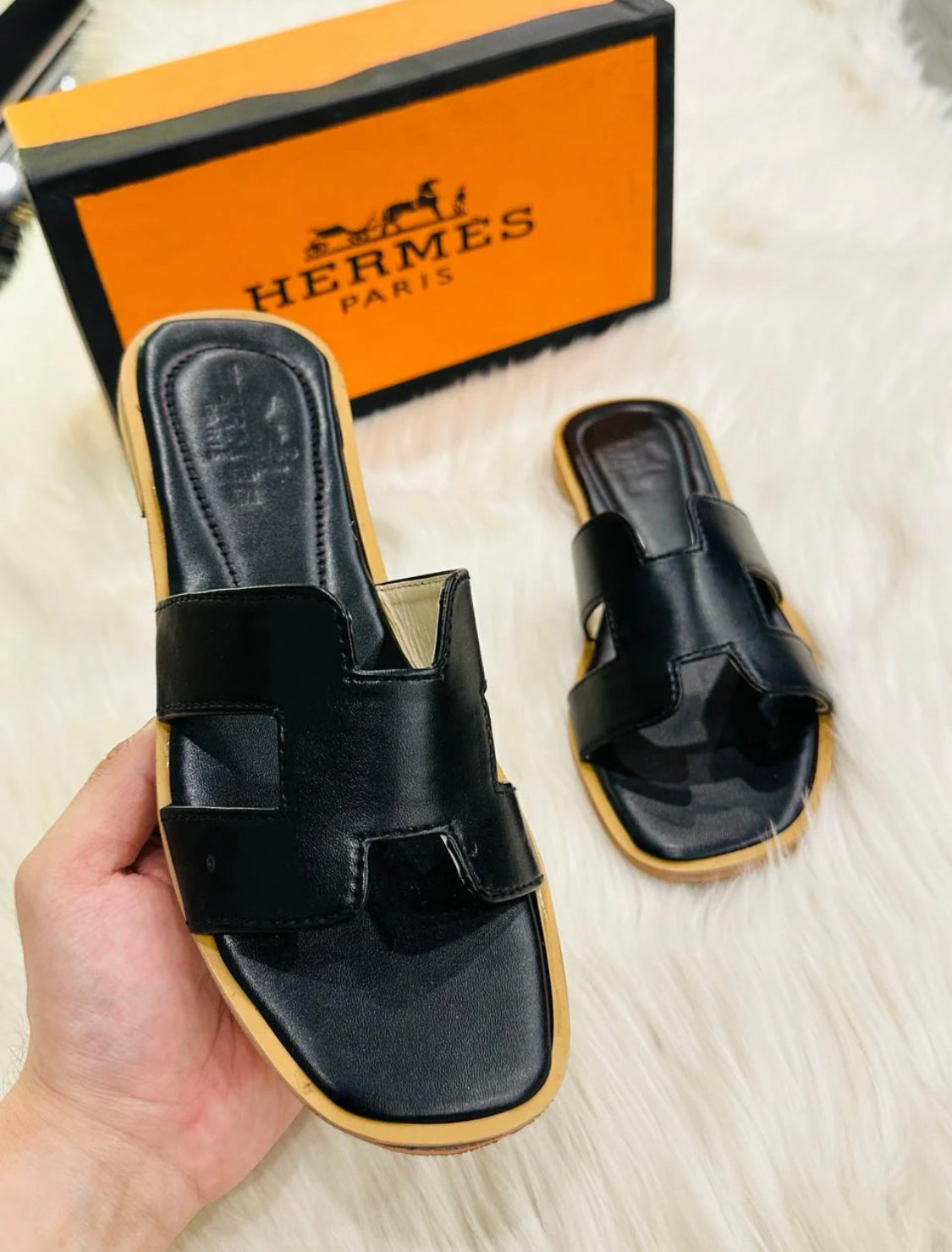 HERMES FLAT-22