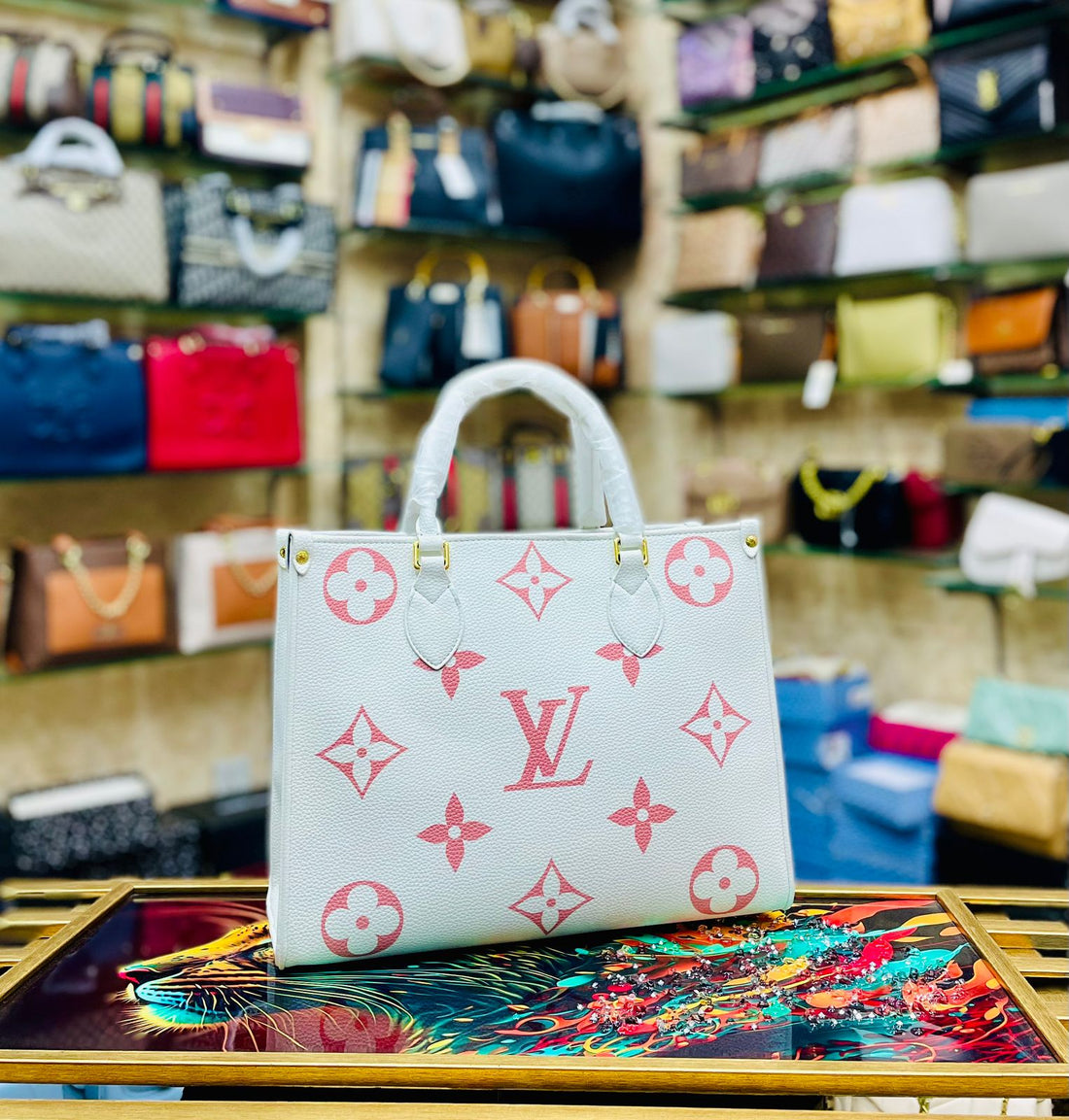 LV-MEDIUM -TOTE