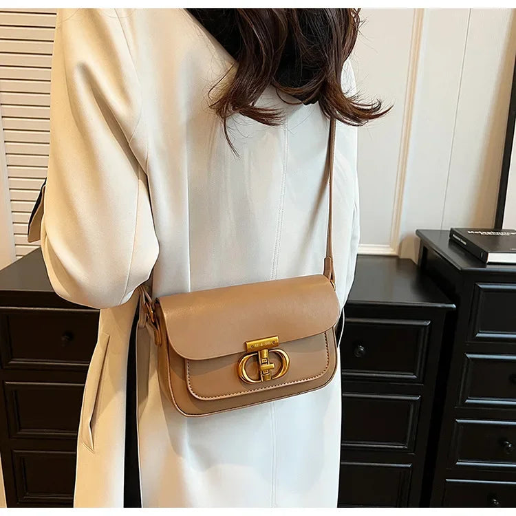 LOCK FLAP LEATHER BAG