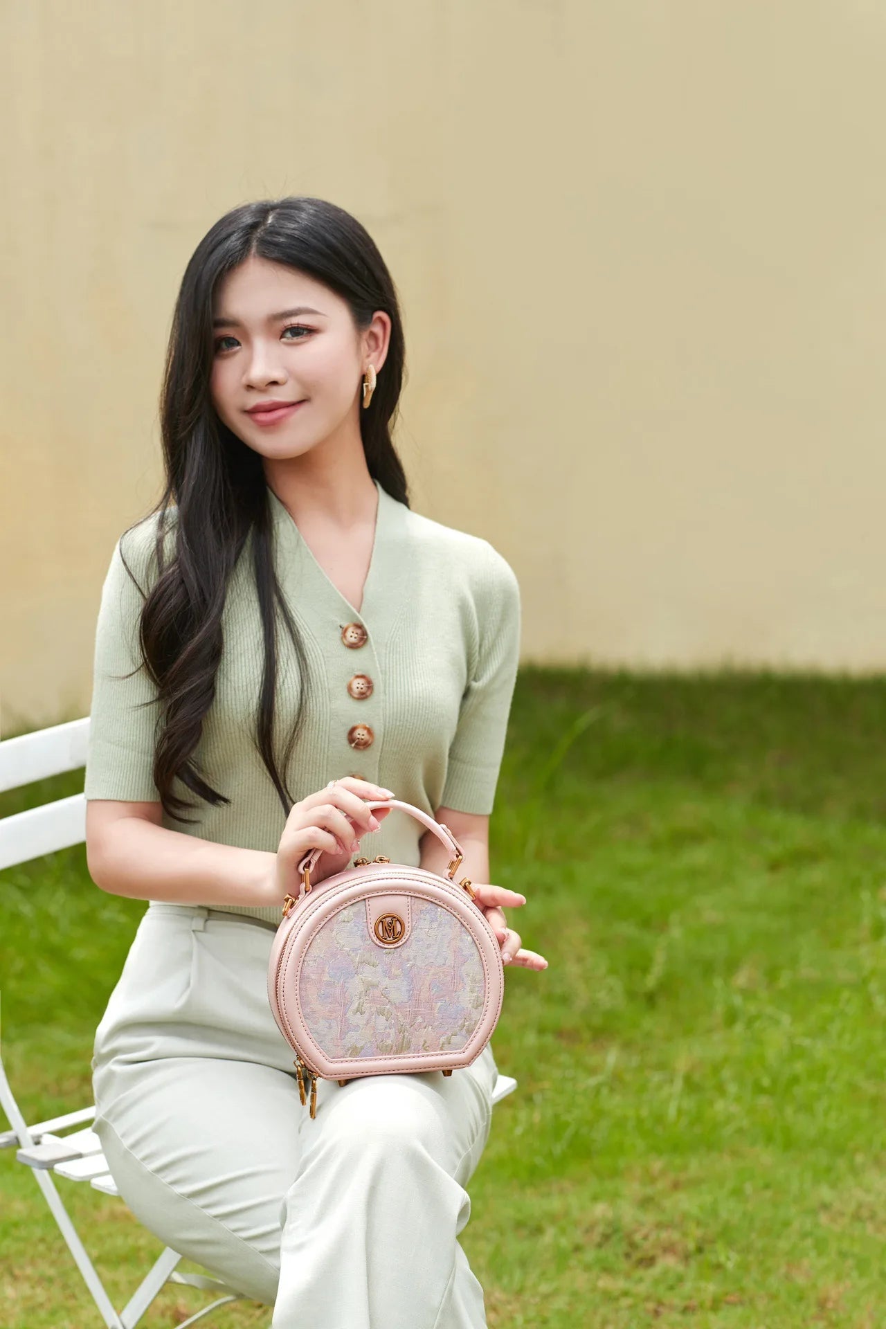 CHINESE STYLE  PINK EMBOSSED BAG