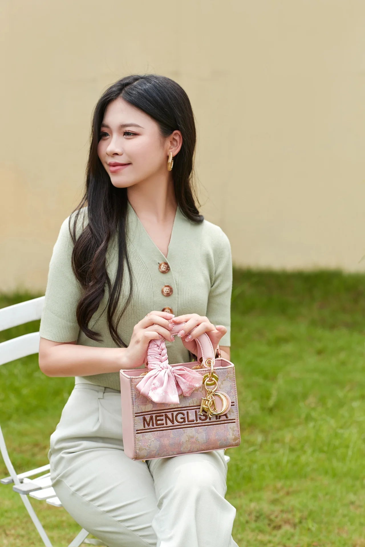 CHINESE STYLE  PINK EMBOSSED BAG