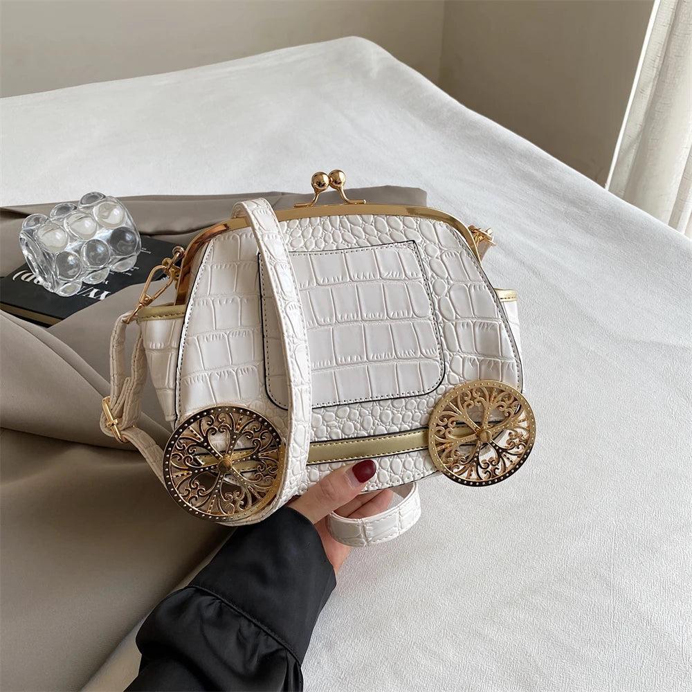 ROYAL CARRIAGE CLUTCH