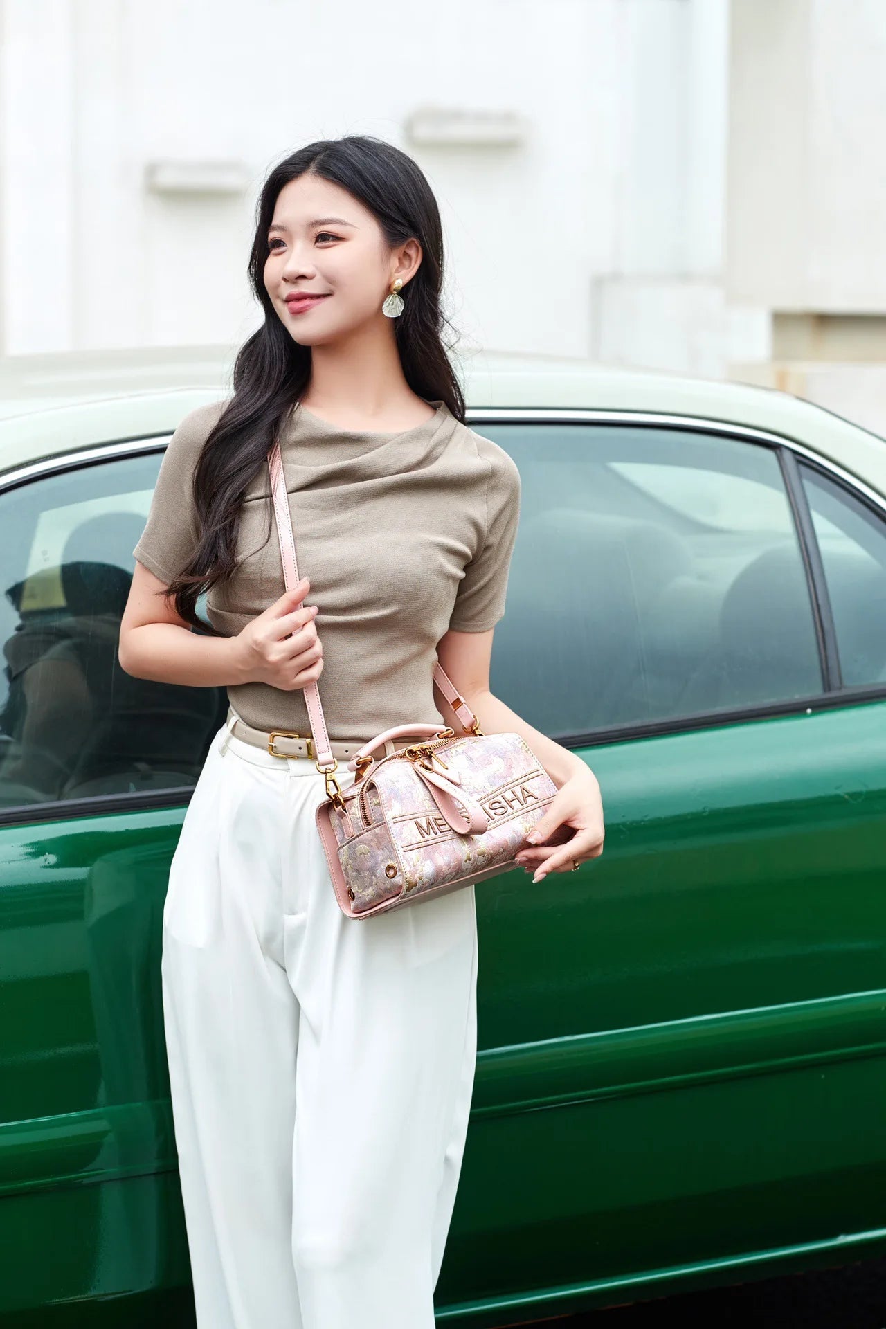 CHINESE STYLE  PINK EMBOSSED BAG