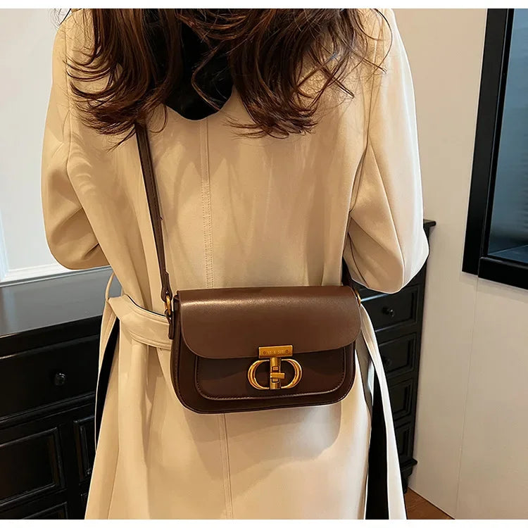 LOCK FLAP LEATHER BAG