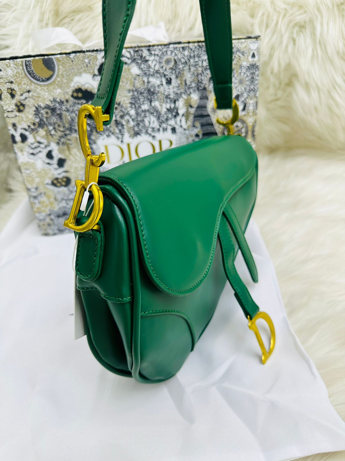 DIOR GREEN