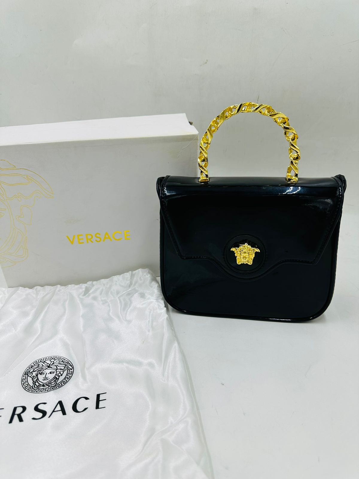 VERSACE BLACK