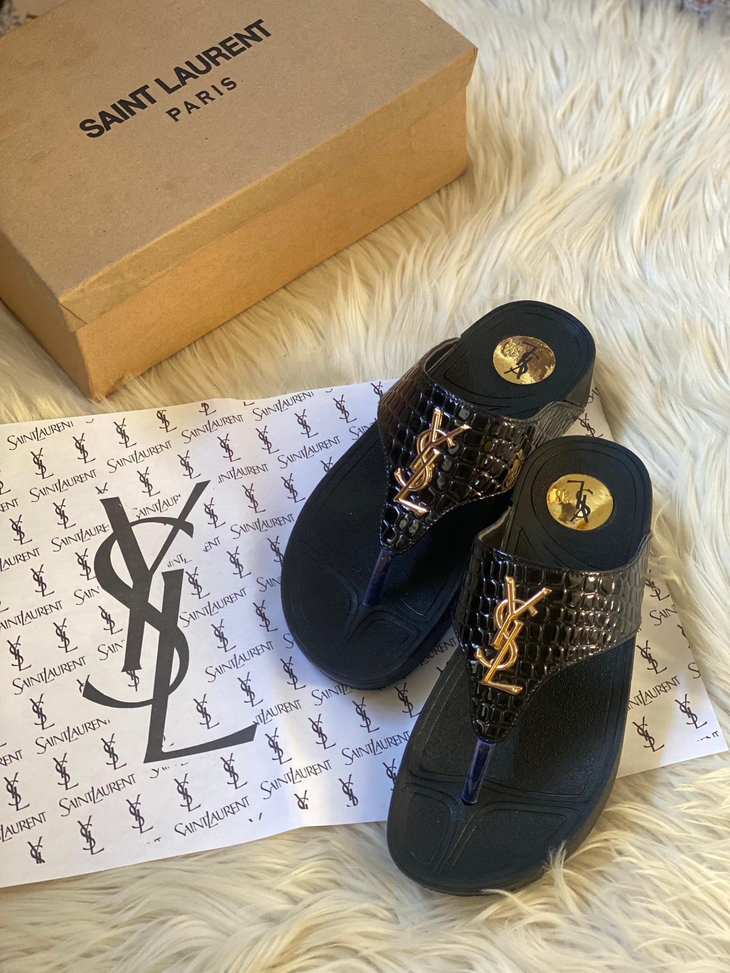 YSL FLAT-23