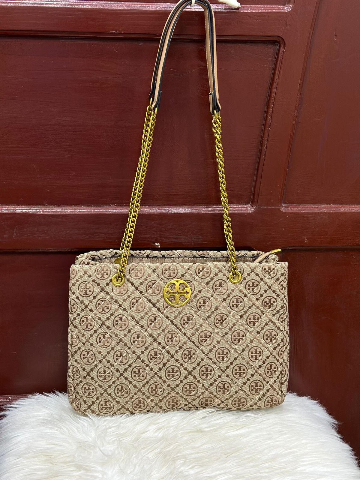 Tory Burch Robinson Tote