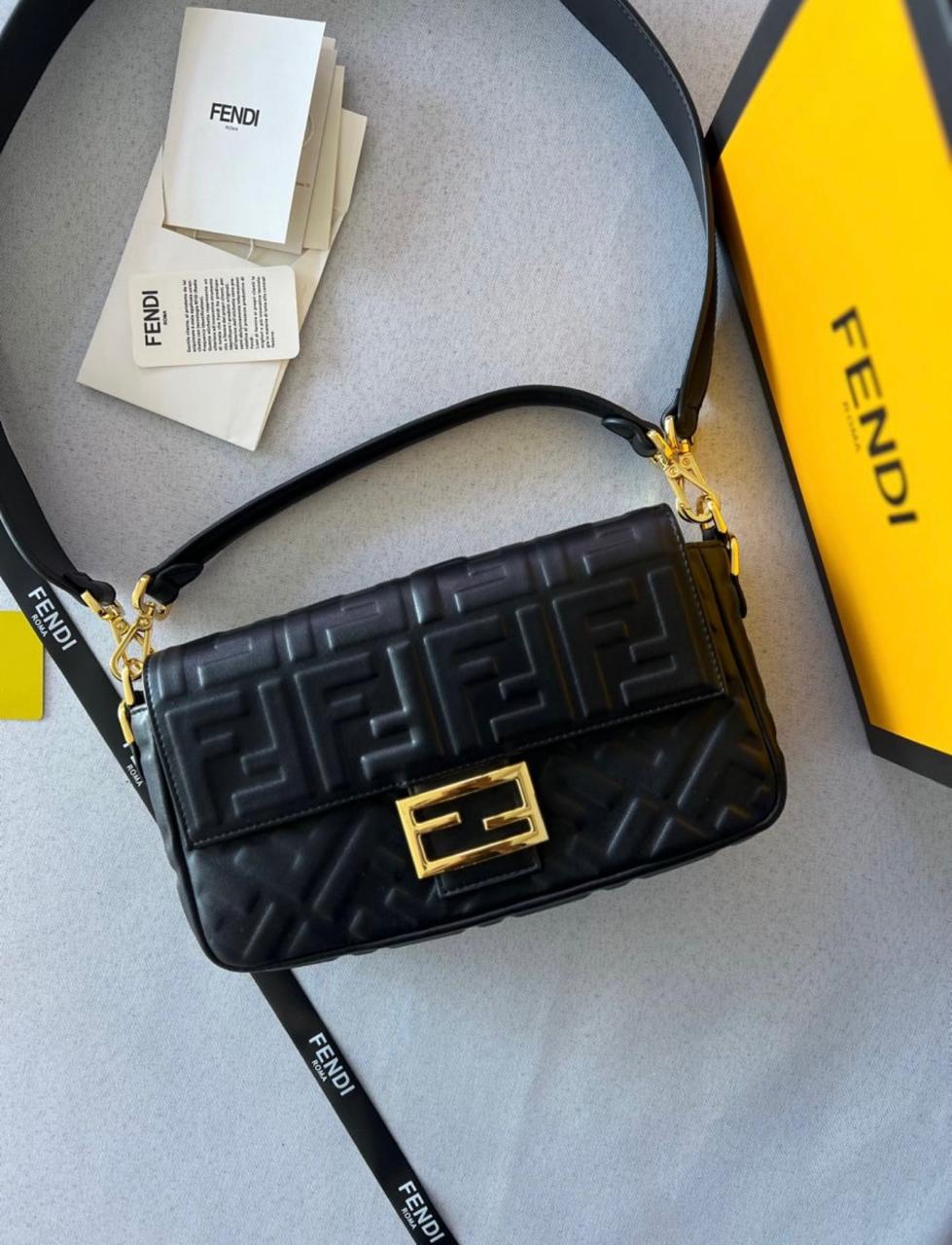 FENDI SHOULDER BAG