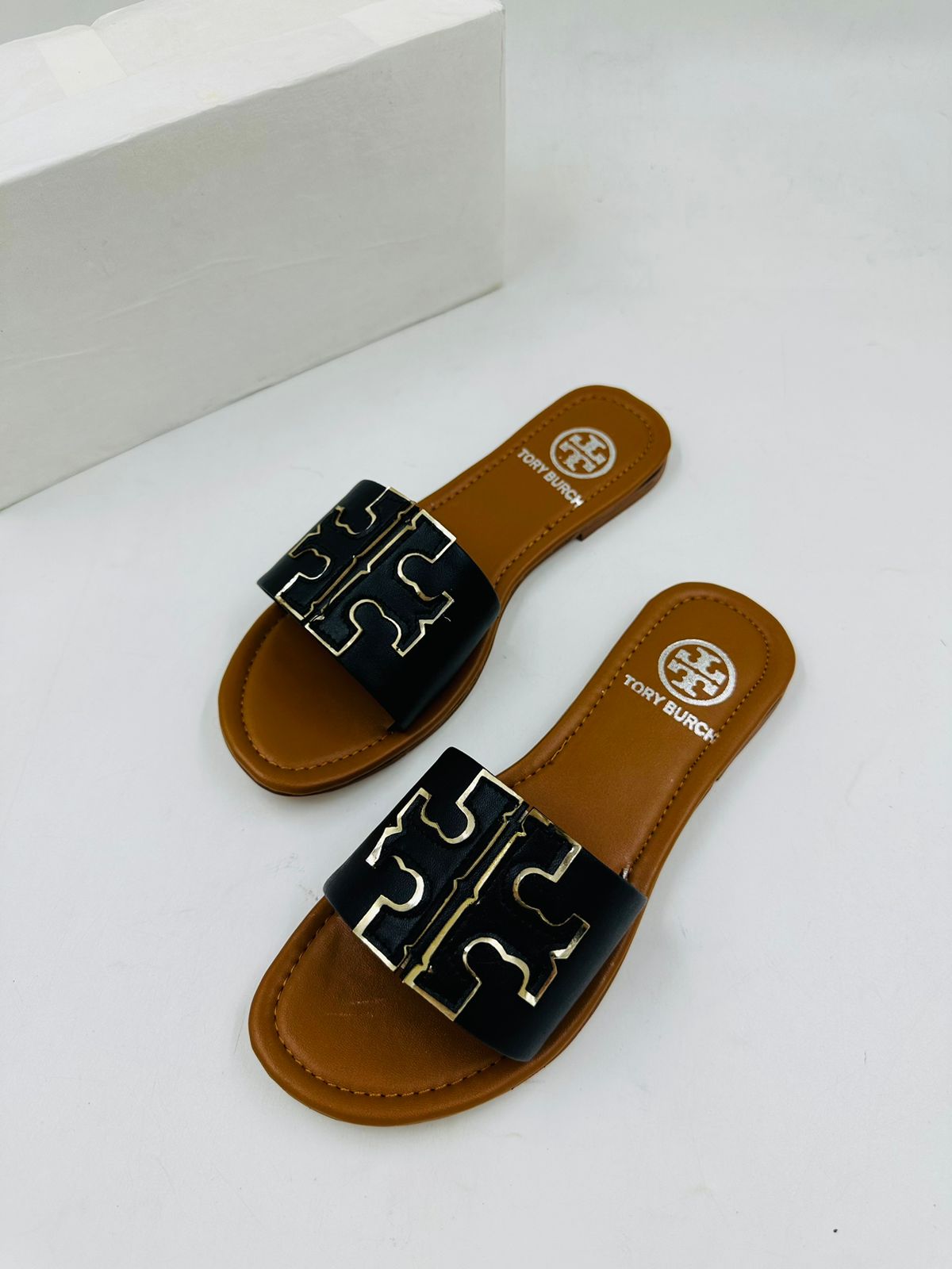 TORY BURCH FLAT-4