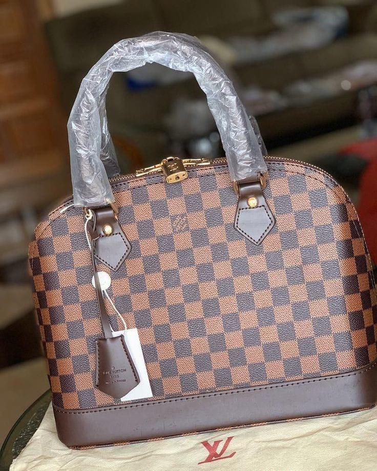 LV HANDBAG 13