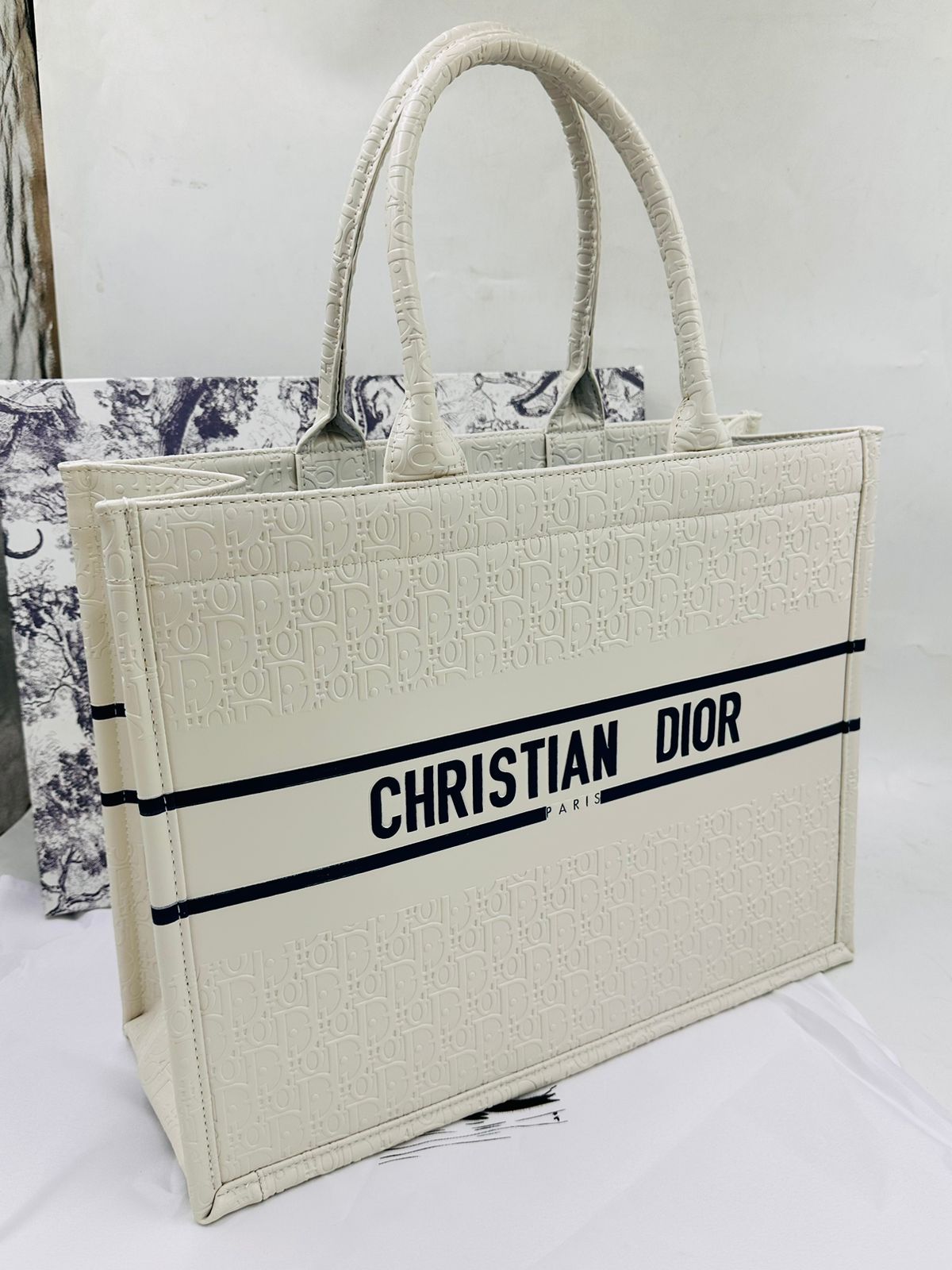 DIOR-WHITE-TOTE